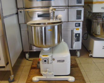 Pétrin à bras DIOSNA 35 kg (occasion, revisé)