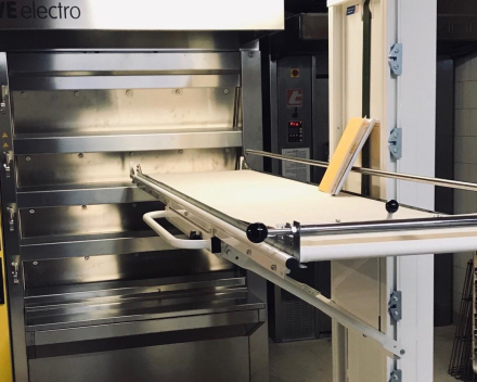 LIFT VOOR INSCHIETAPPARAAT