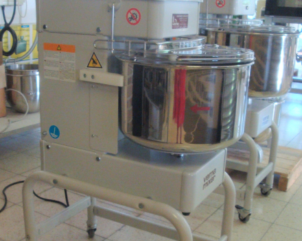 Spiraalkneder VEMA MIXER type  SL25 - digitaal (nieuw)