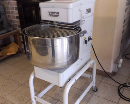 Pétrin spiral VEMA MIXER type SP30 (3x230V) (Occasion)