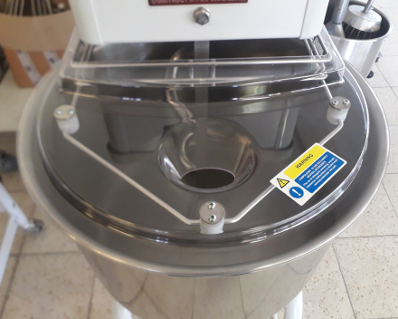 Pétrin spirale VEMA MIXER type SL35 PLUS (nouveaux)