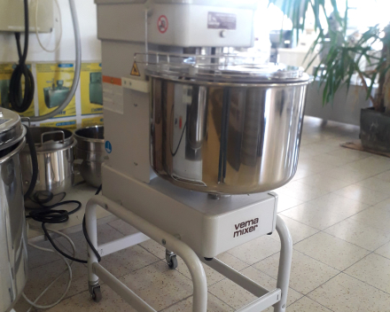 Pétrin spirale VEMA MIXER type SL35 PLUS (nouveaux)