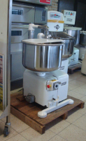 Pétrin à bras DIOSNA 35 kg (occasion, revisé)