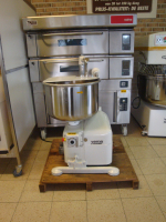 Pétrin à bras DIOSNA 35 kg (occasion, revisé)