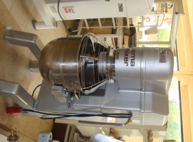 HOBART 40L PLANEETMENGER (Verkocht) (Tweedehands)