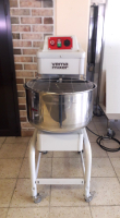 Pétrin spiral VEMA MIXER type SP30 (3x230V) (Occasion)