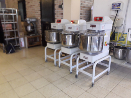 Pétrin spiral VEMA MIXER type SP30 (3x230V) (Occasion)
