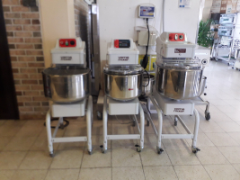 Pétrin spiral VEMA MIXER type SP30 (3x230V) (Occasion)
