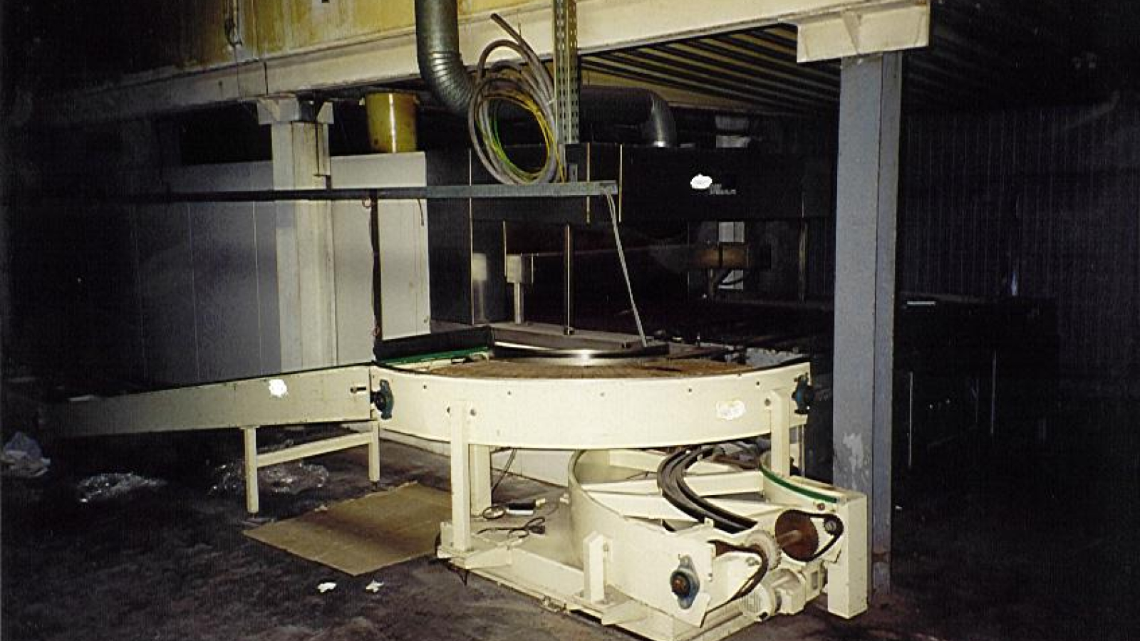 four à bande DEN BOER type PRESIDENT (Occasion) | Machinery Verhoest NV